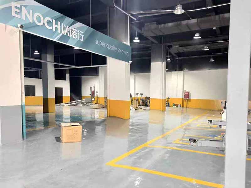 環(huán)氧地坪起泡的原因